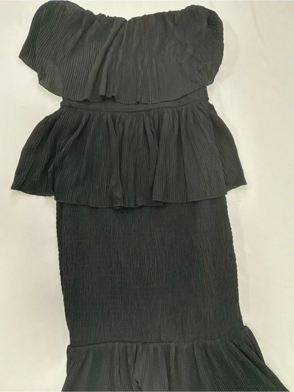 Elegant Black One-Shoulder Tiered Ruffle Dress